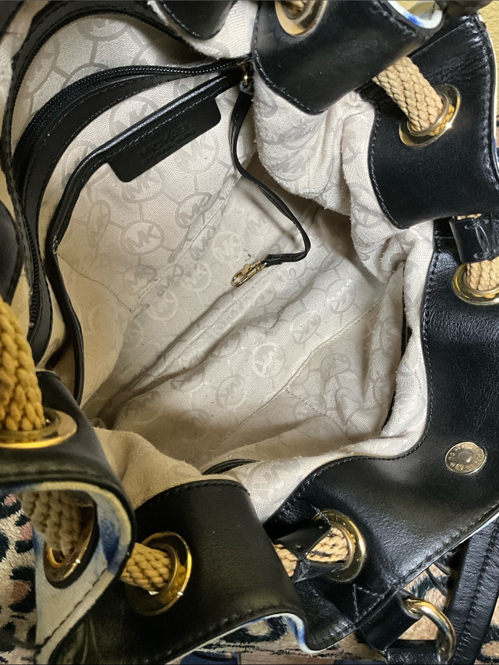 MICHAEL KORS Blue Tie-Dye Tote Bag with Tassel - Picture 4 of 5